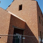 Woning met magazijn te Erembodegem